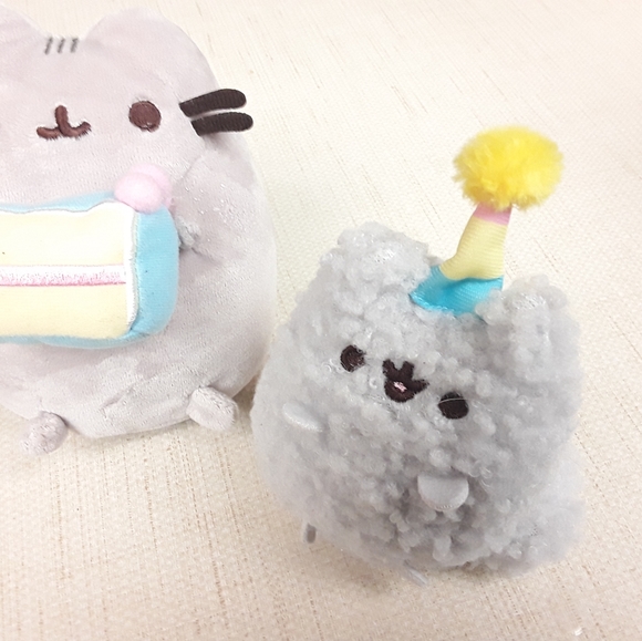 Pusheen Birthday Hat Cake 2 Lot Plush Cat Anime - Picture 7 of 8